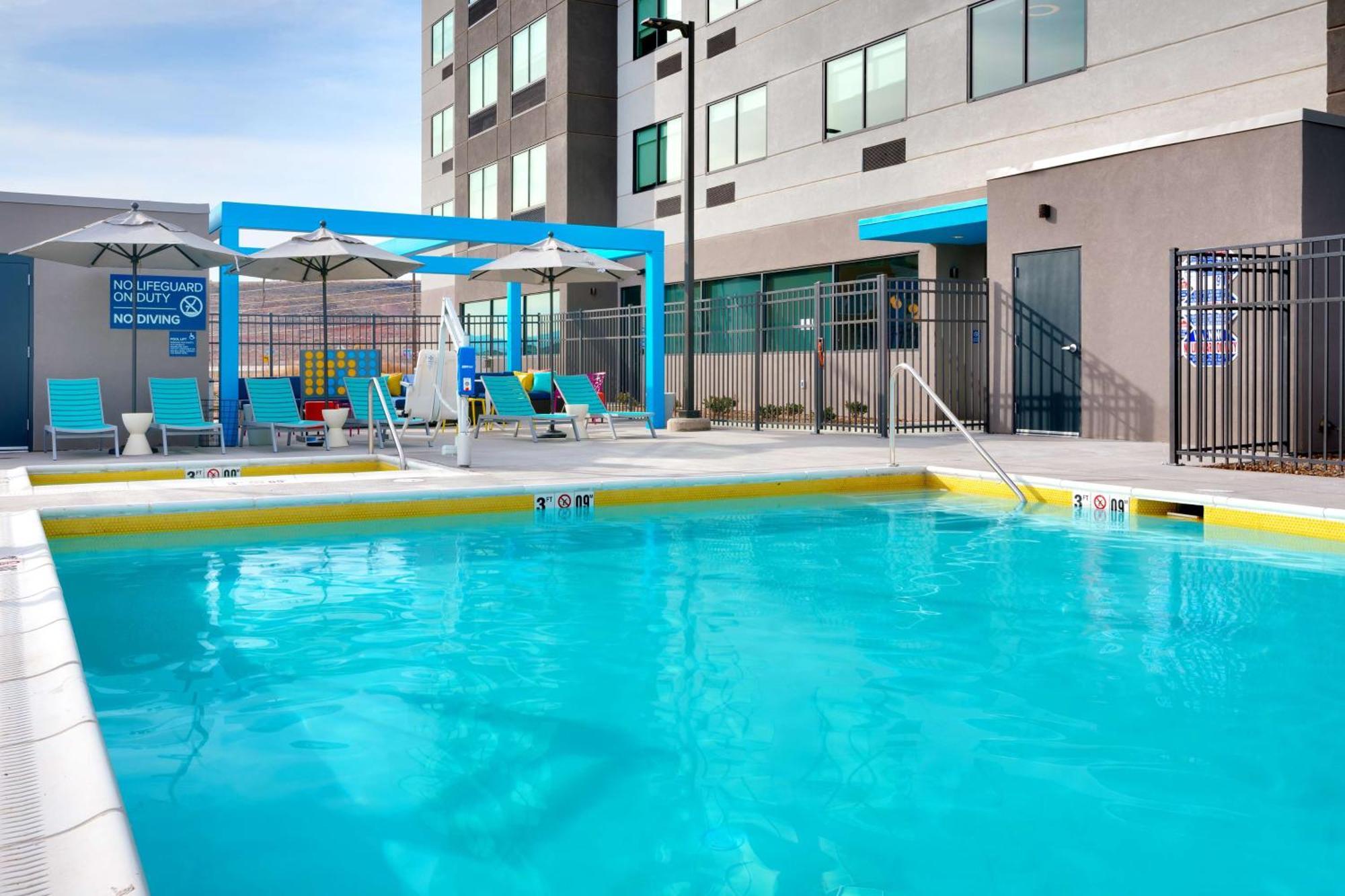 Tru By Hilton St. George Hotel Exterior photo